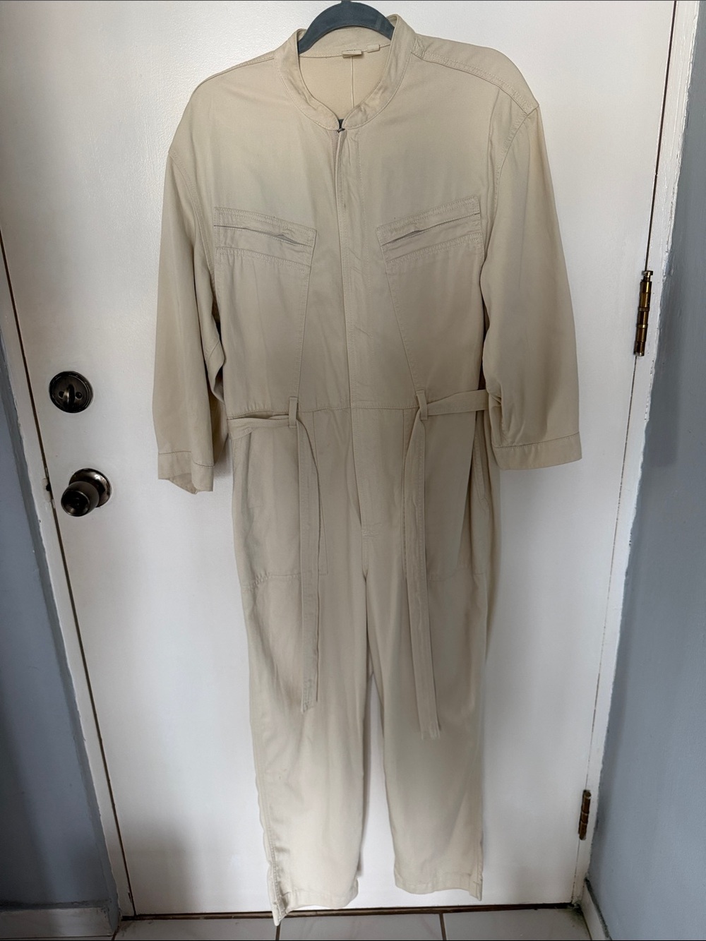 GAP Demin Women's Cream Utility Jumpsuit size 10